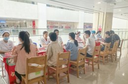 梧州市工人医院开展“国际助产士日”义诊活动
